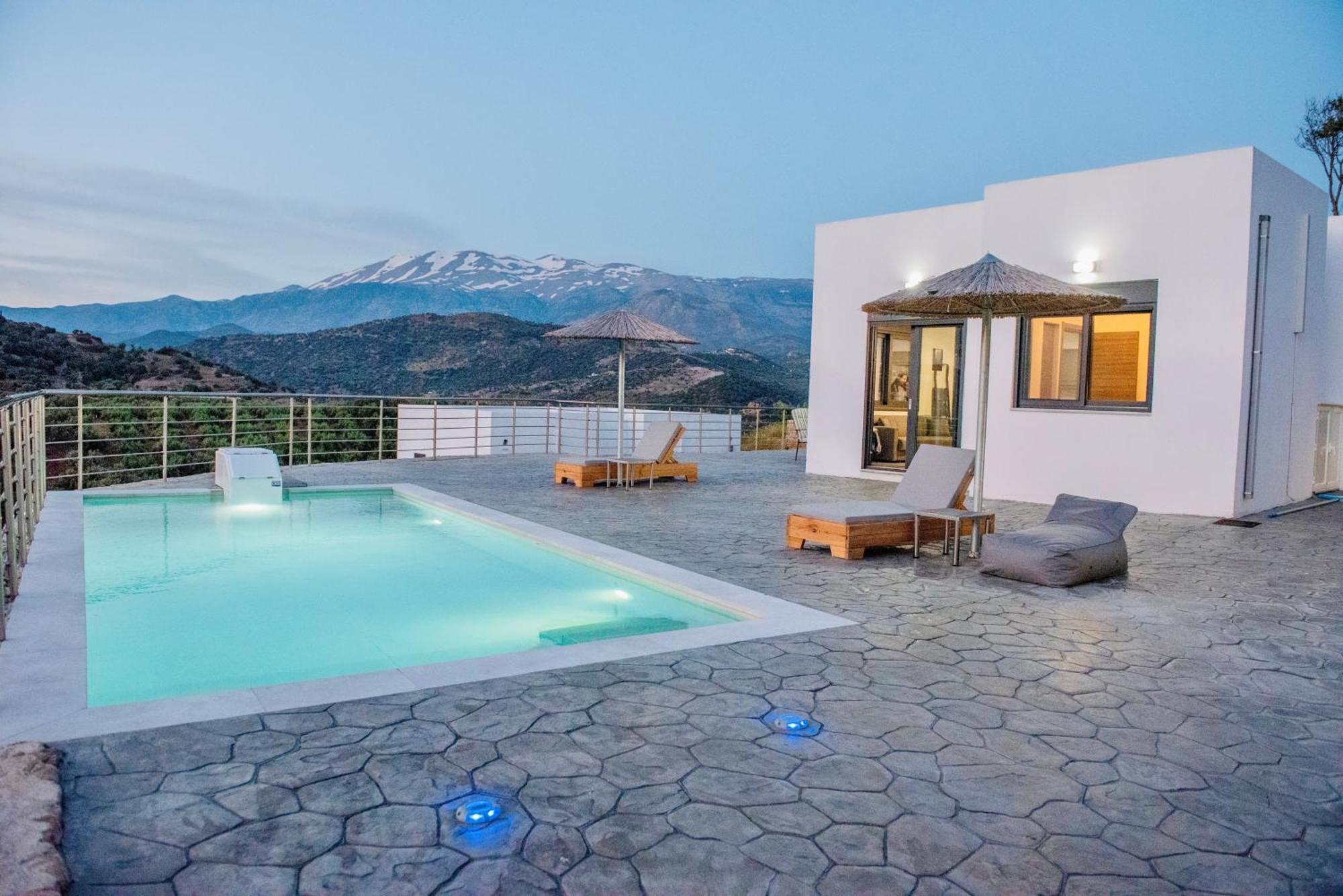 Elia Boutique Villas Agia Galini Exteriör bild